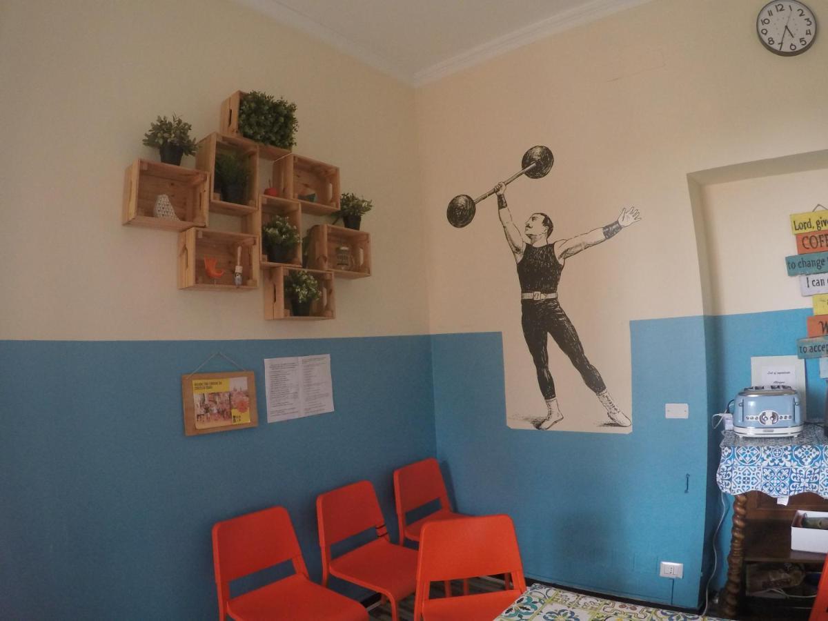 Home Genoa Hostel Kültér fotó