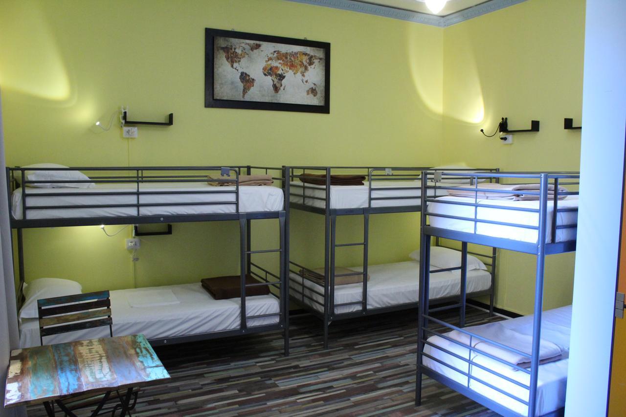 Home Genoa Hostel Kültér fotó