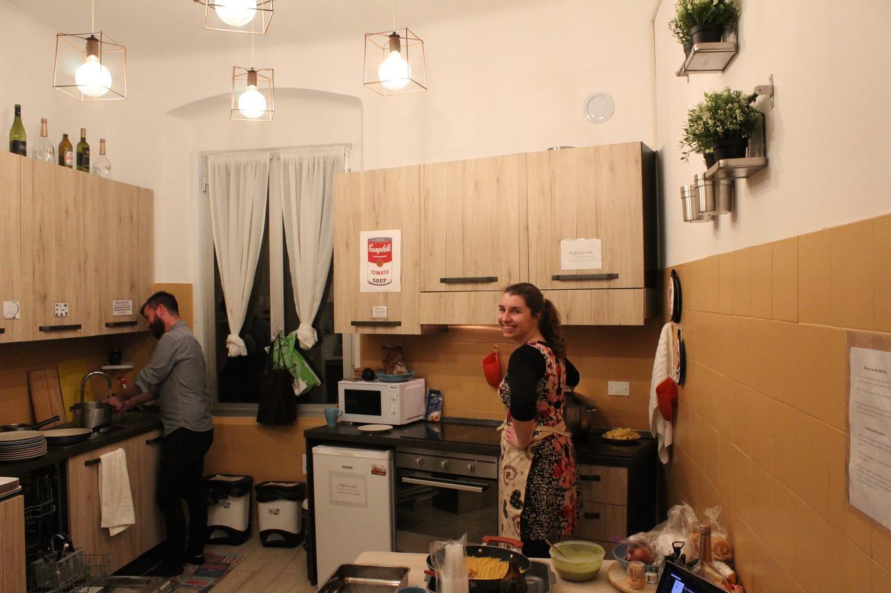Home Genoa Hostel Kültér fotó
